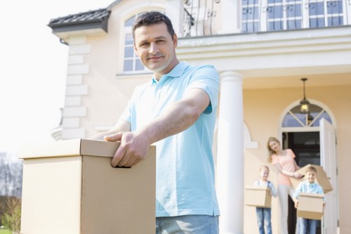 Local moving team handling access challenges in Denmarkhill