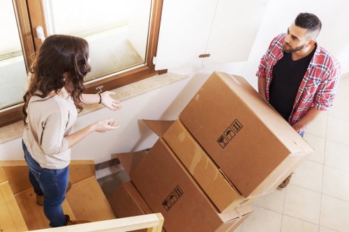 Image suggesting screen-reader compatible online content for local moving services
