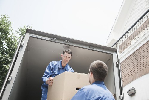 Professional moving van support for flats and small businesses in Denmarkhill