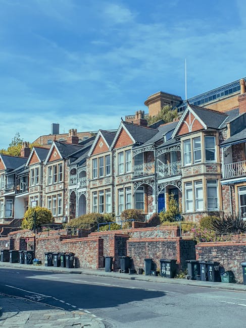 https://manwithvandenmarkhill.co.uk/blog/bulky-waste-removal-solutions-for-denmark-hill-flats/